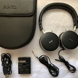 AKG K495 NC - Noise Cancelling Headphones